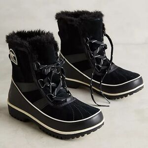 Sorel Tivoli II Black Winter Snow Boots